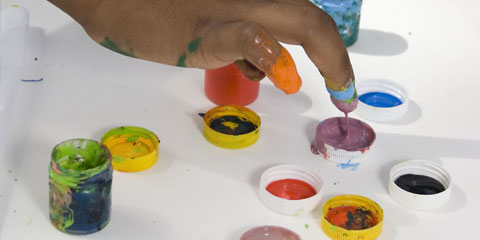 services-finger-painting
